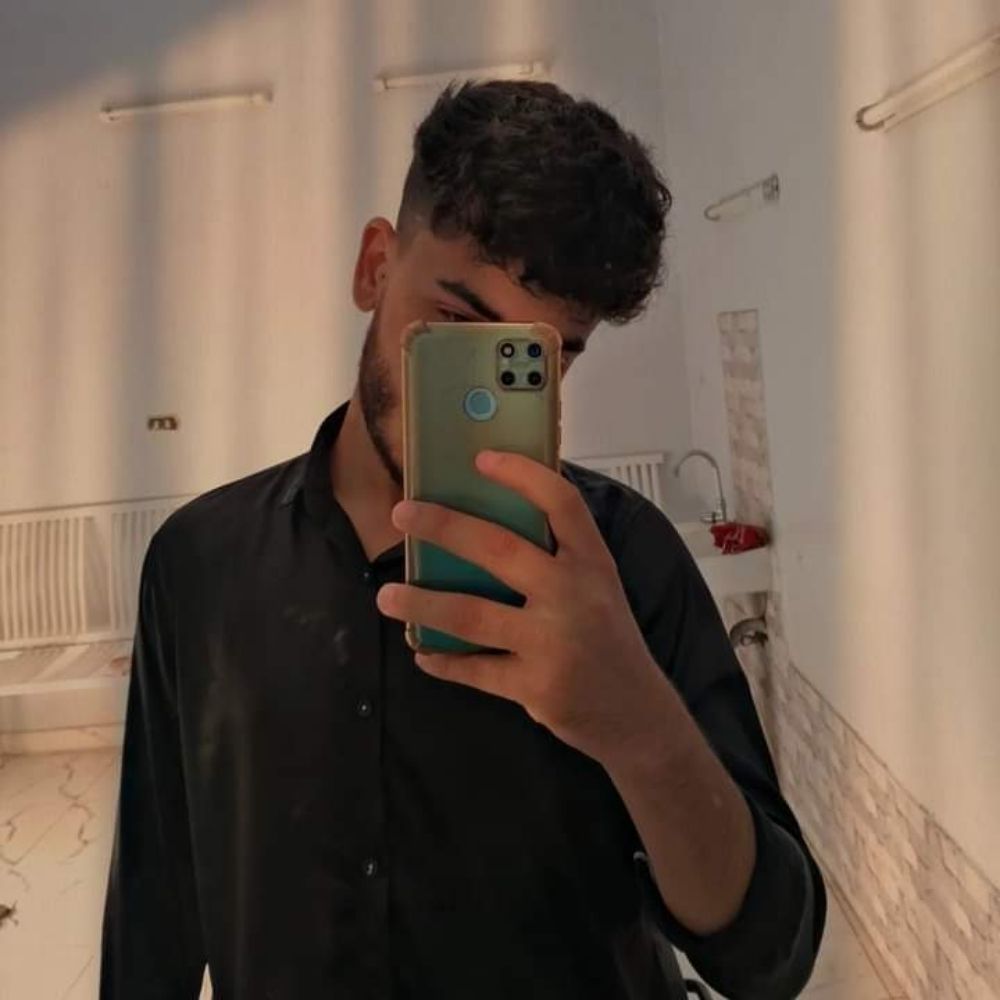(بِن لادِنٰ)𝓢𝓲𝓻/𝓜𝓪𝓱𝓶𝓸𝓾𝓭 𝓕.𝓔𝓼𝓪𝔀𝓮𝔂