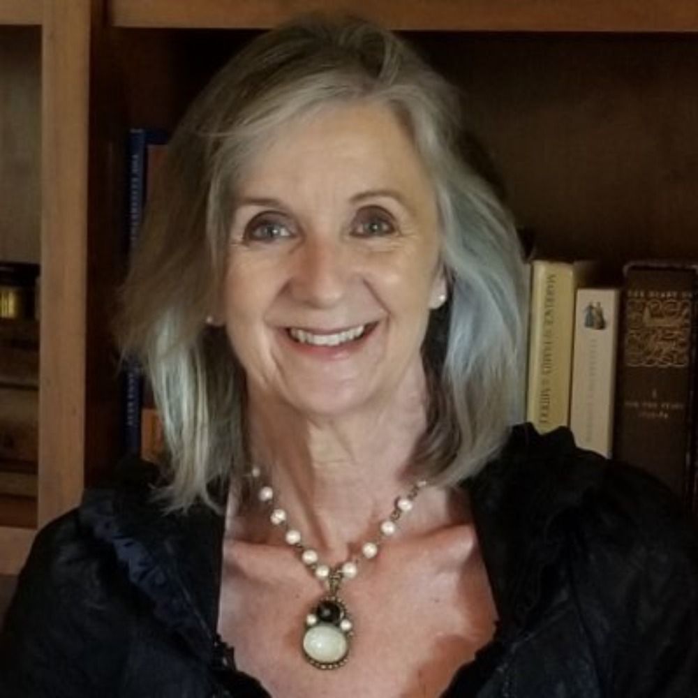 Elizabeth St.John Author 's avatar