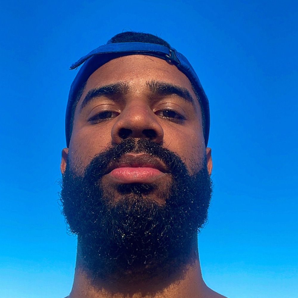 jR. 