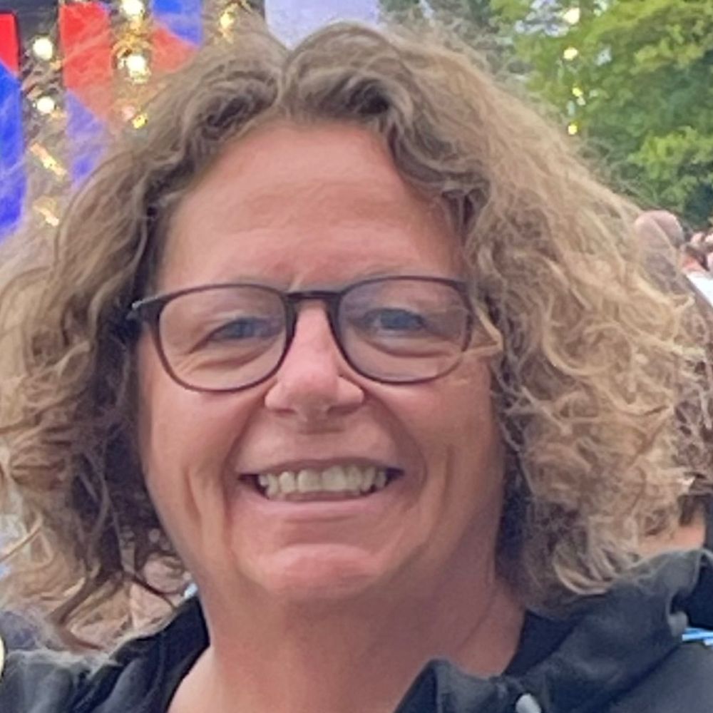 Tracey Lloyd