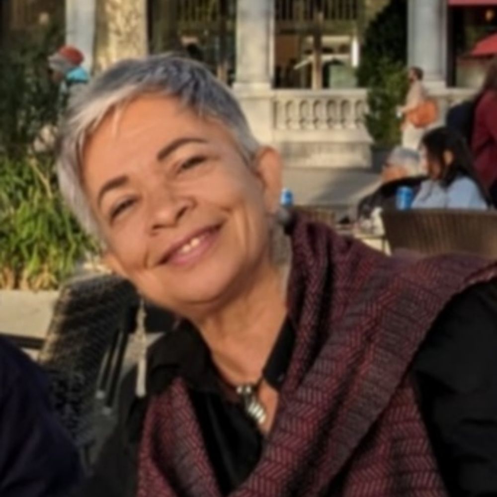 Carmen Simón