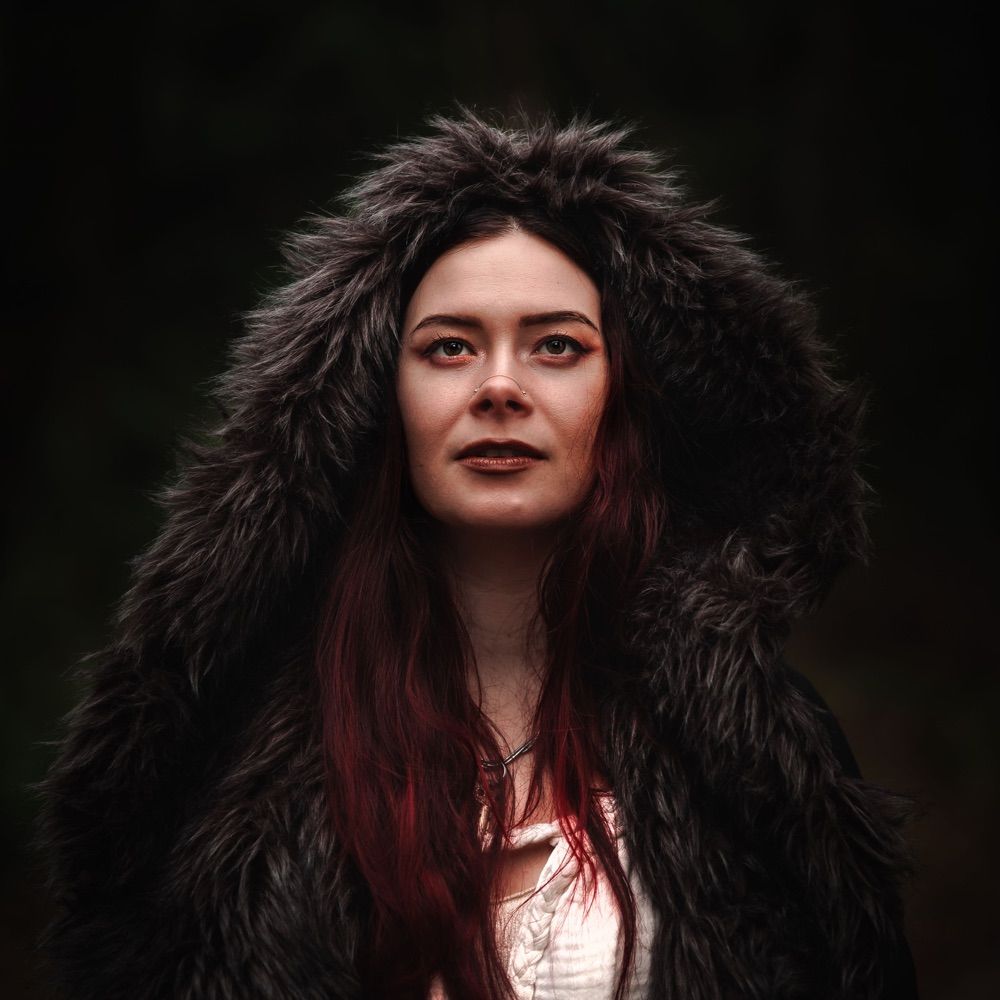 Adrienne Awen