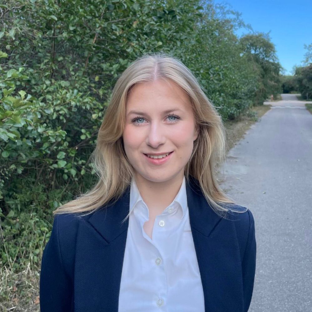 Cecilie Vest