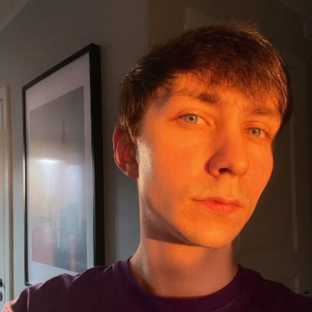 ⭔ Alex Luik 🇪🇪🏳️‍🌈