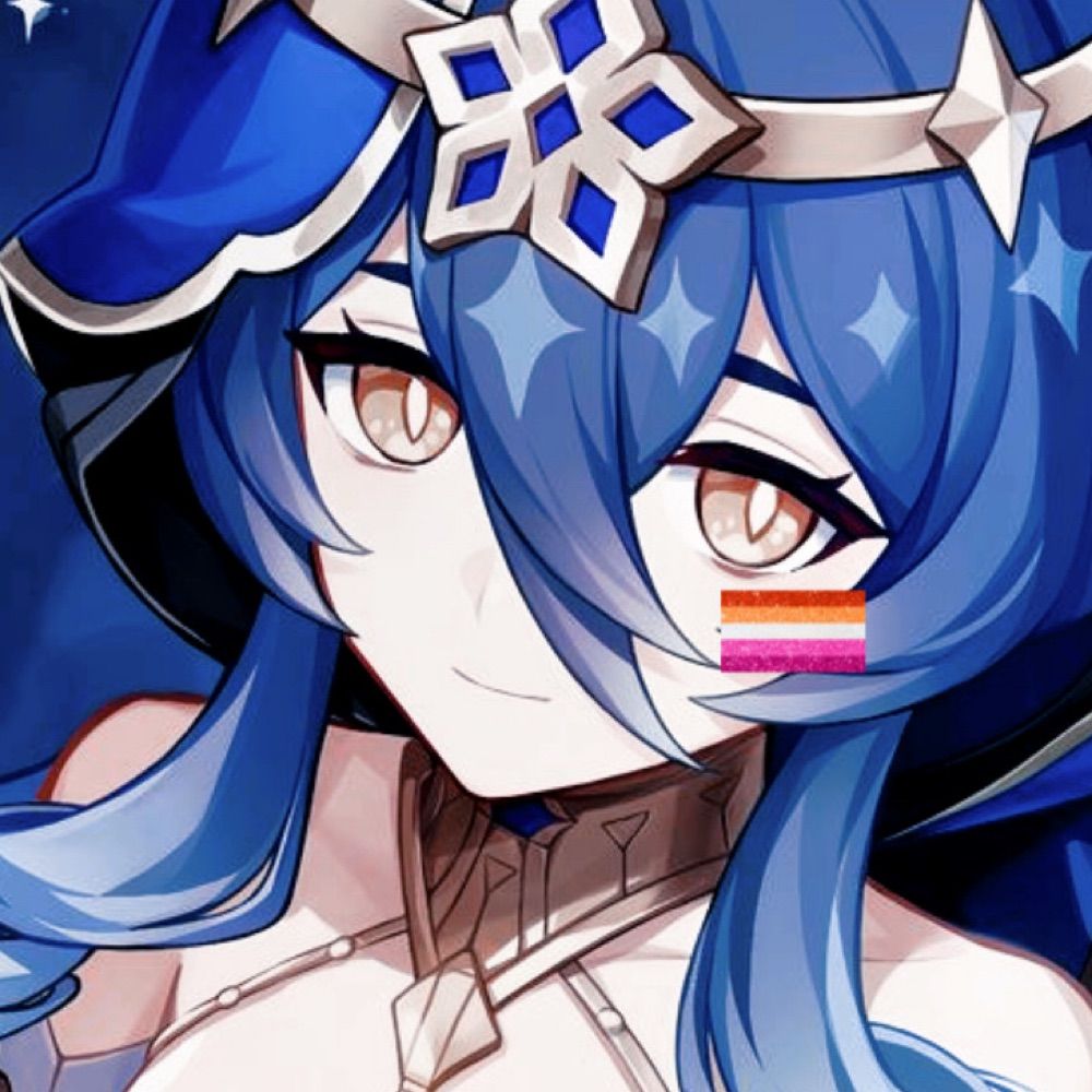 — ꩜ yuri 🦇 ⚢