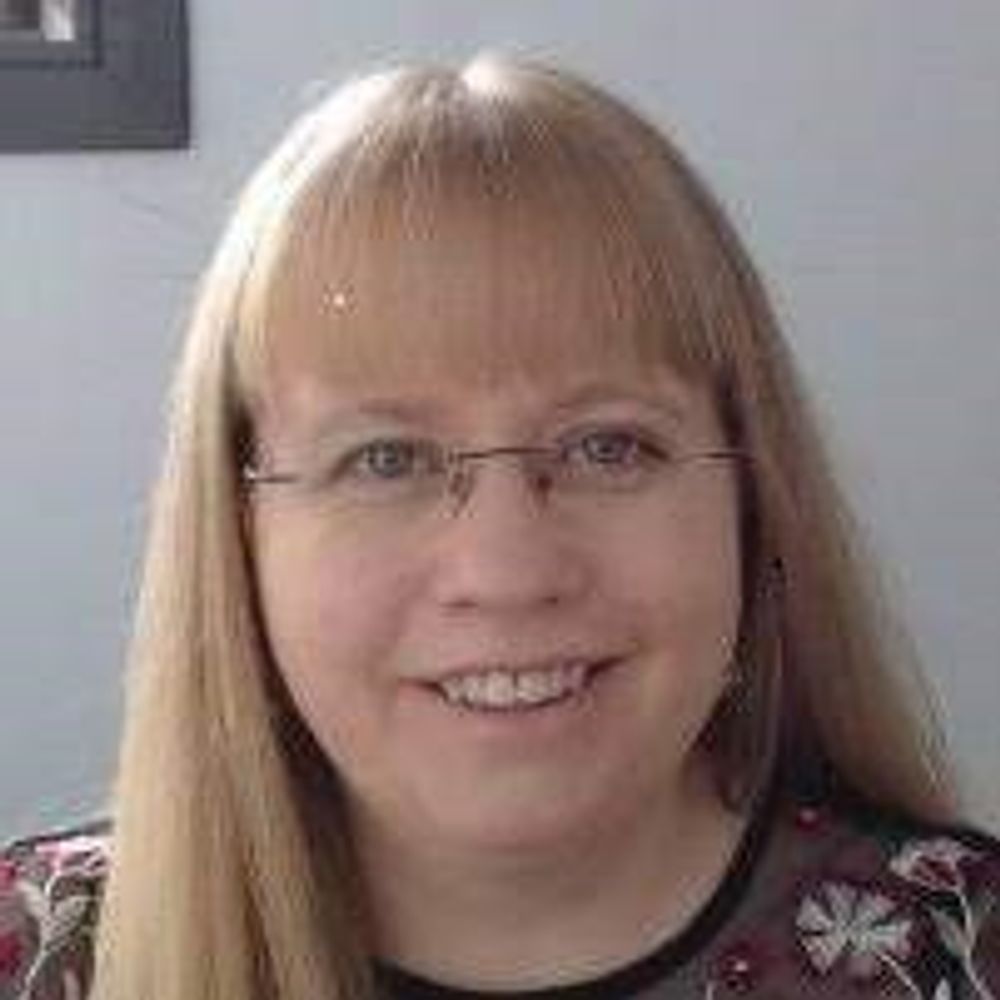 Dr Anna Law