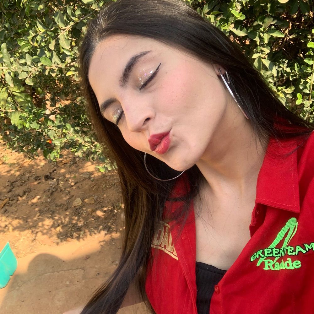 Julia✨