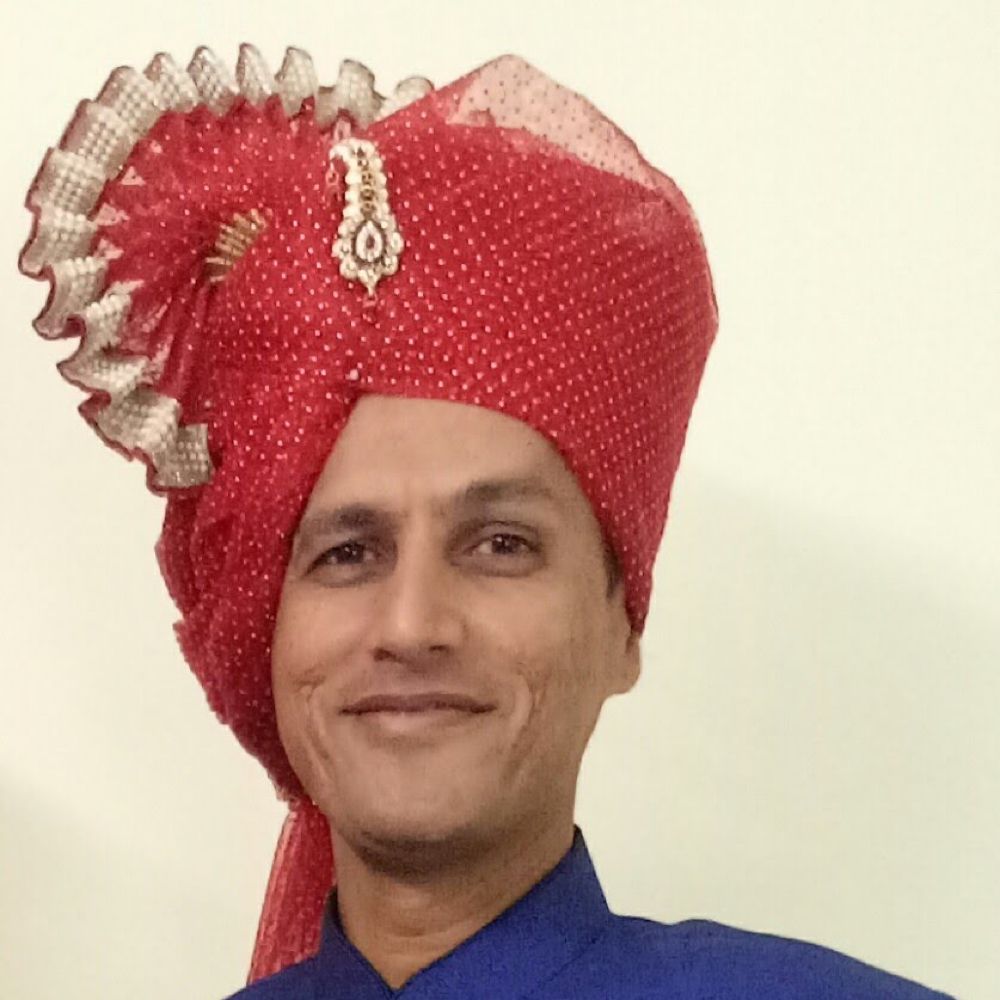 VIVEK RANDIVE