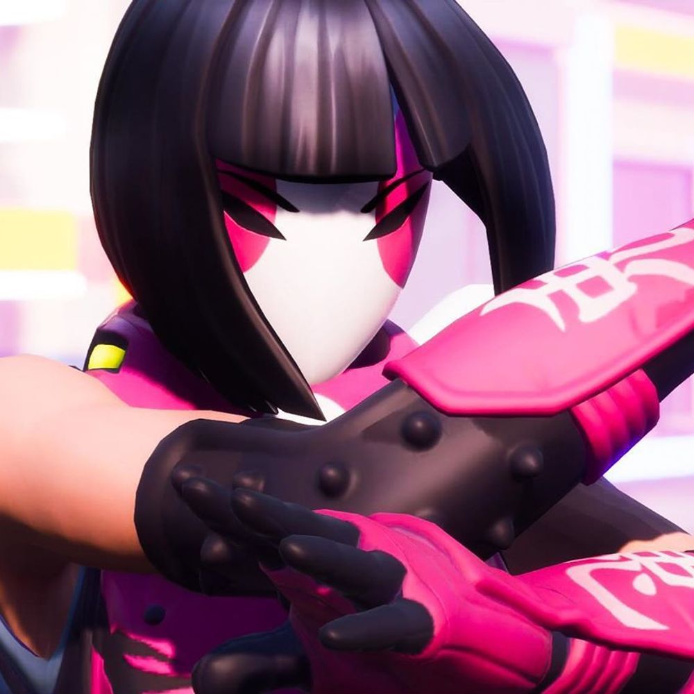 𝑶𝑯 𝑾𝑯𝑶 𝑰𝑺 𝑺𝑯𝑬?