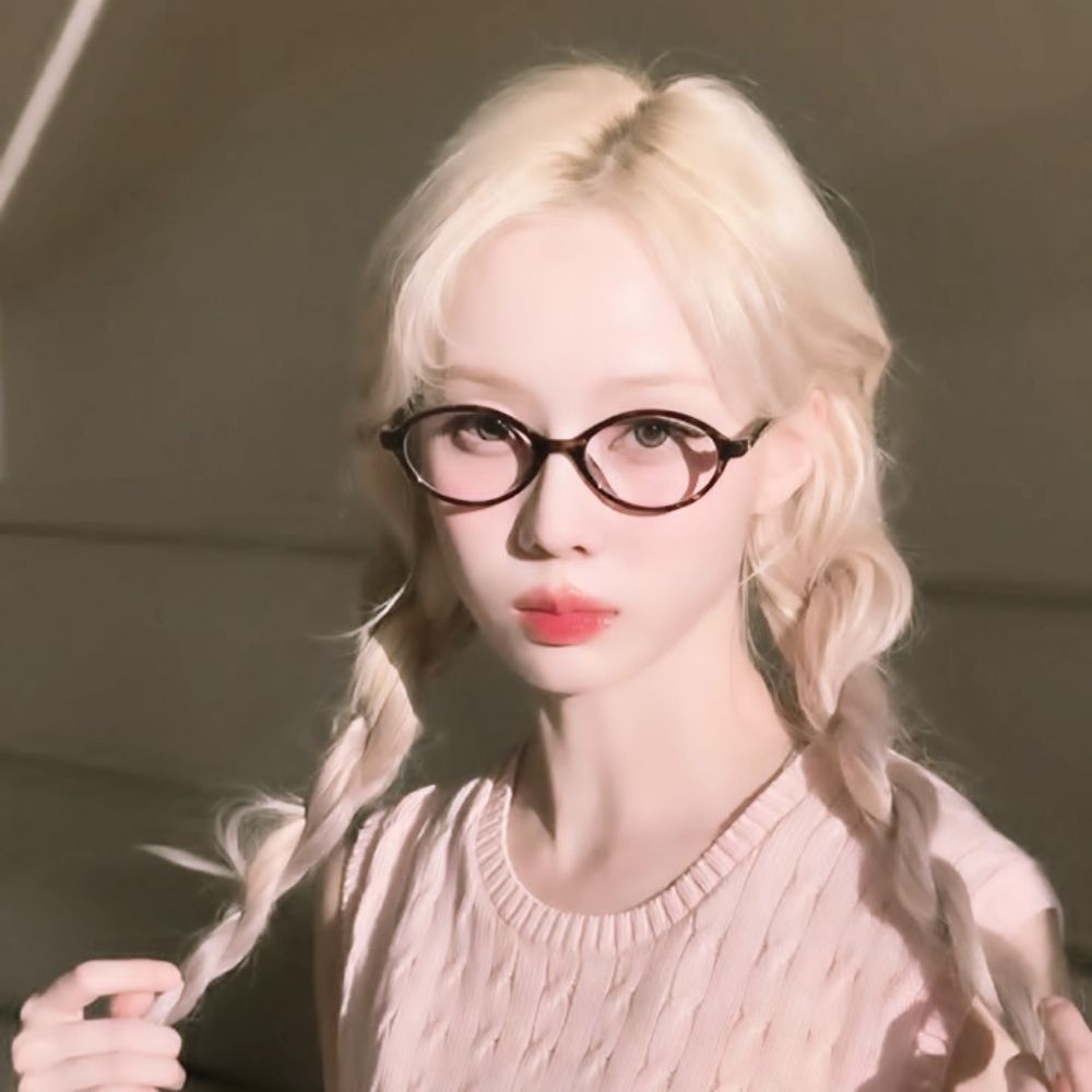 ᅟᅟ𝓐. 𝗇𝗂𝗀𝗁𝗍𝗂𝗇𝗀𝖺𝗅𝖾. 