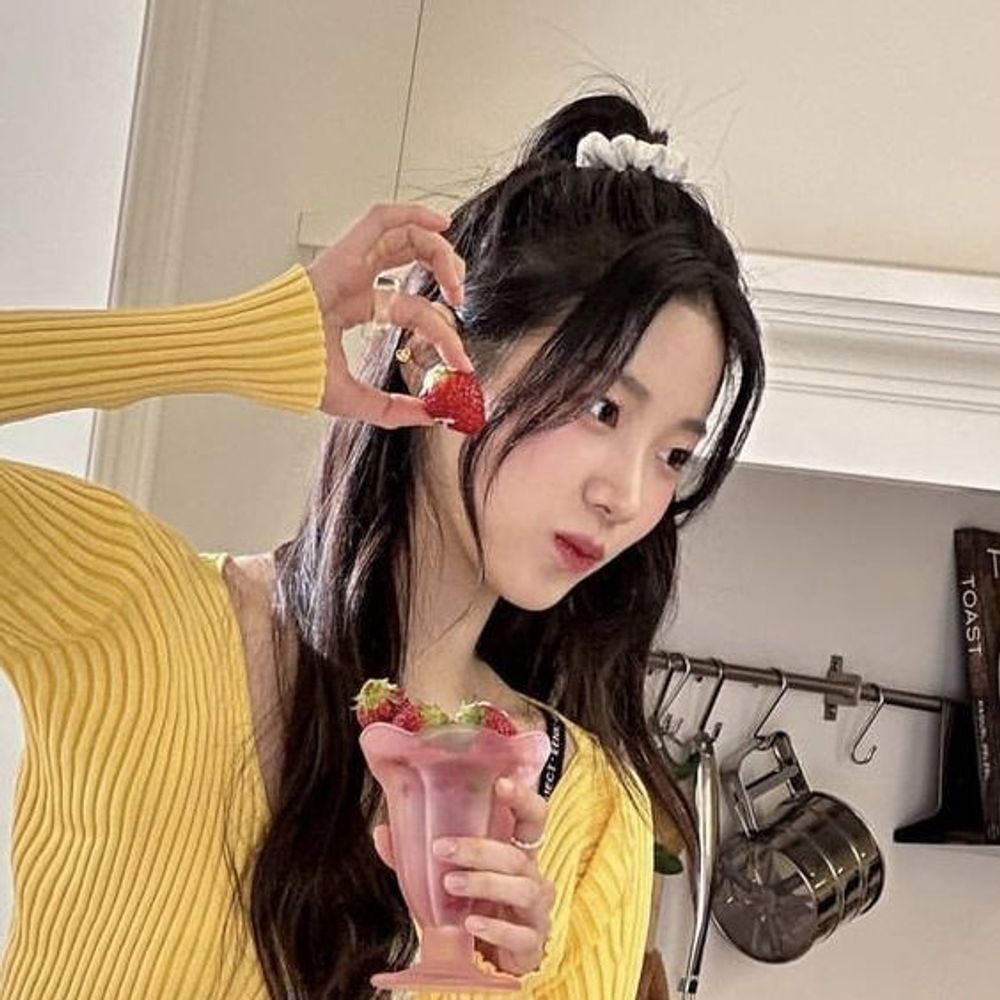 🍋 𝐲𝐮𝐳𝐮.