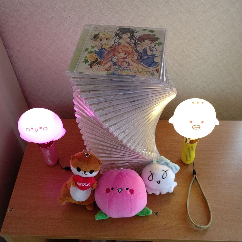 白シャル