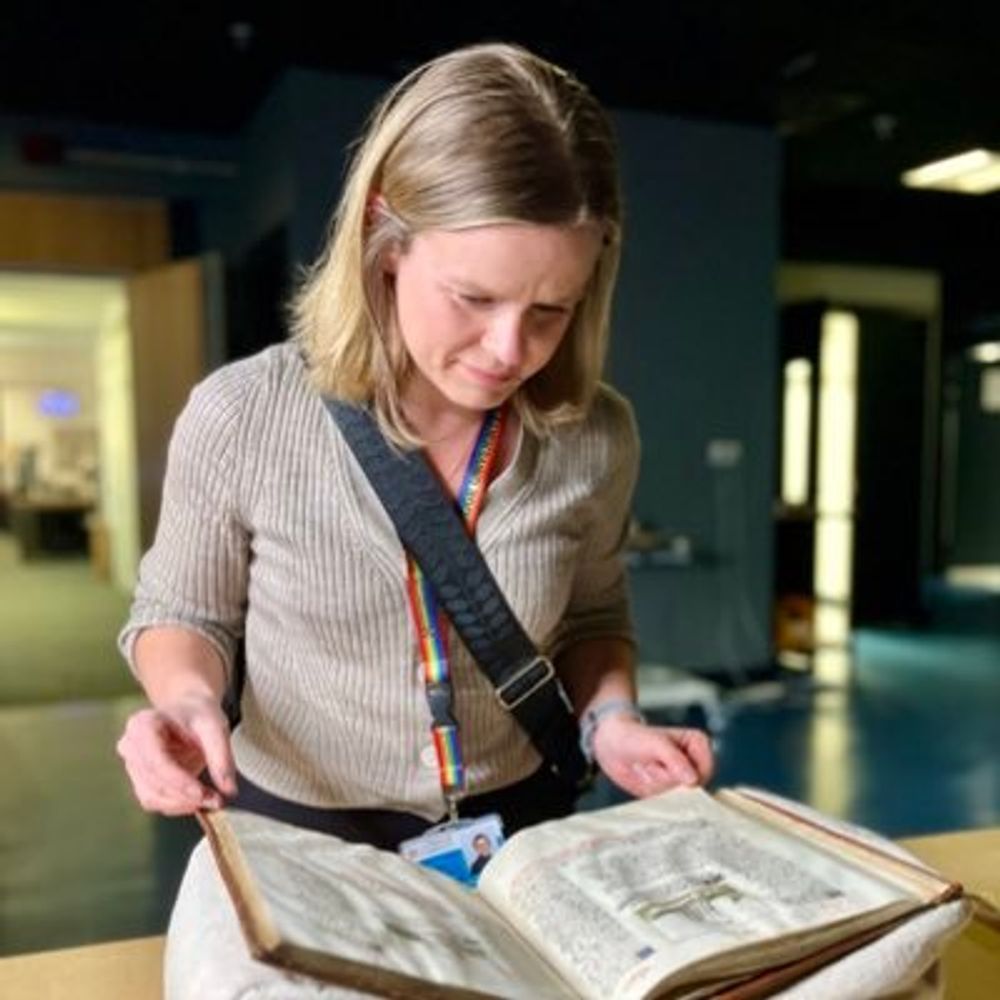 Dr Charlotte Cooper-Davis