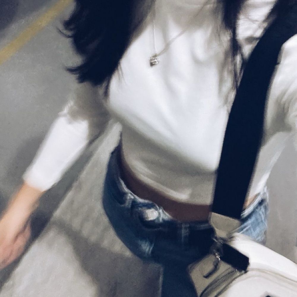 𝐃𝐚 𝐀𝐧𝐧𝐲 ☾