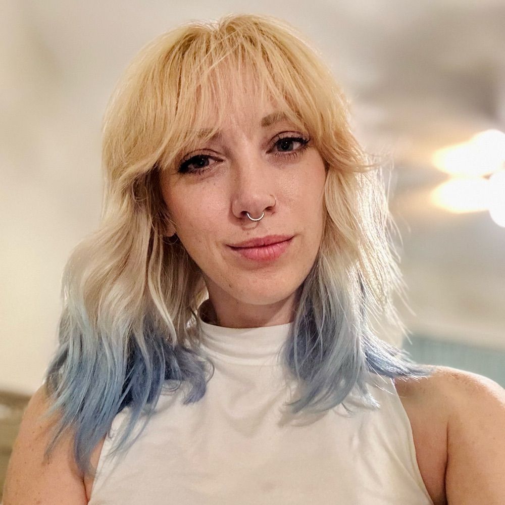 B