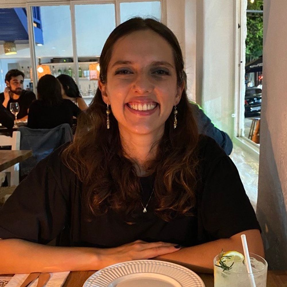 Mariane Roccelo 