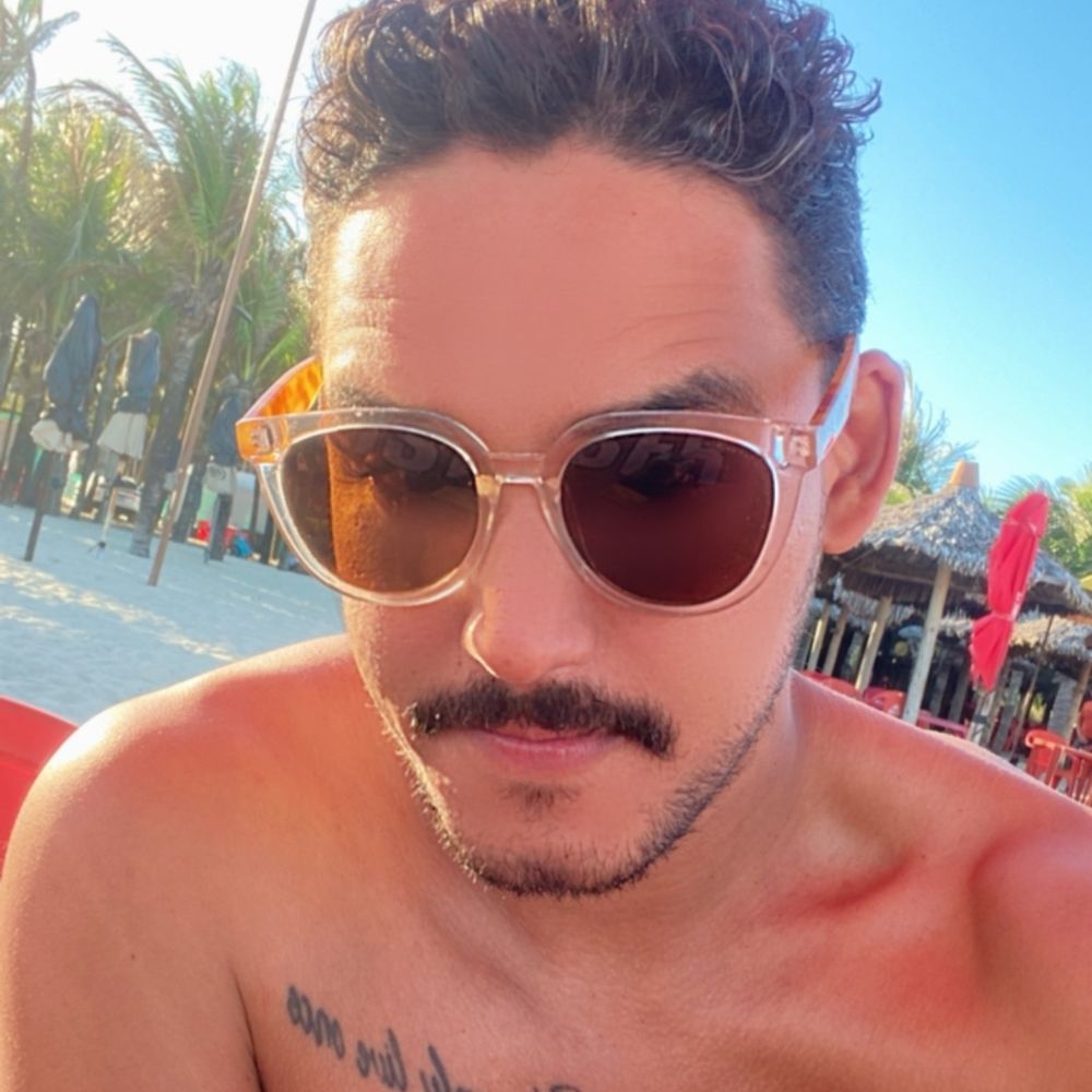 Gabriel Oliveira 