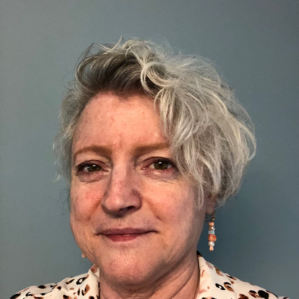 Mary M-O