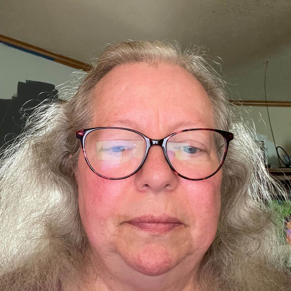 Profile picture pamelahenson67.bsky.social