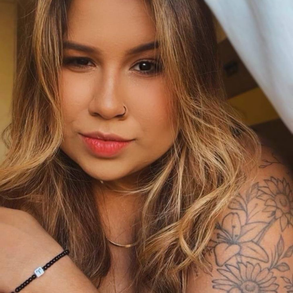 Emilly 