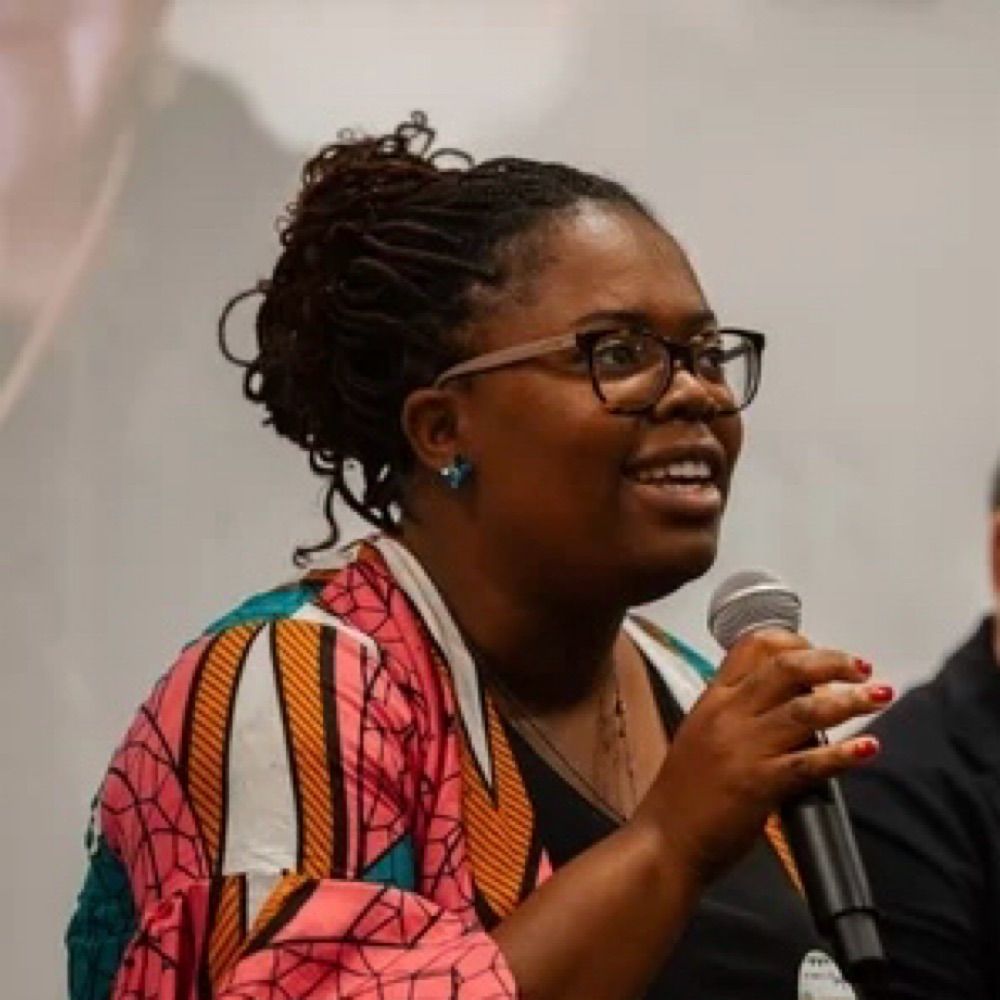 Dr Dayo Eseonu