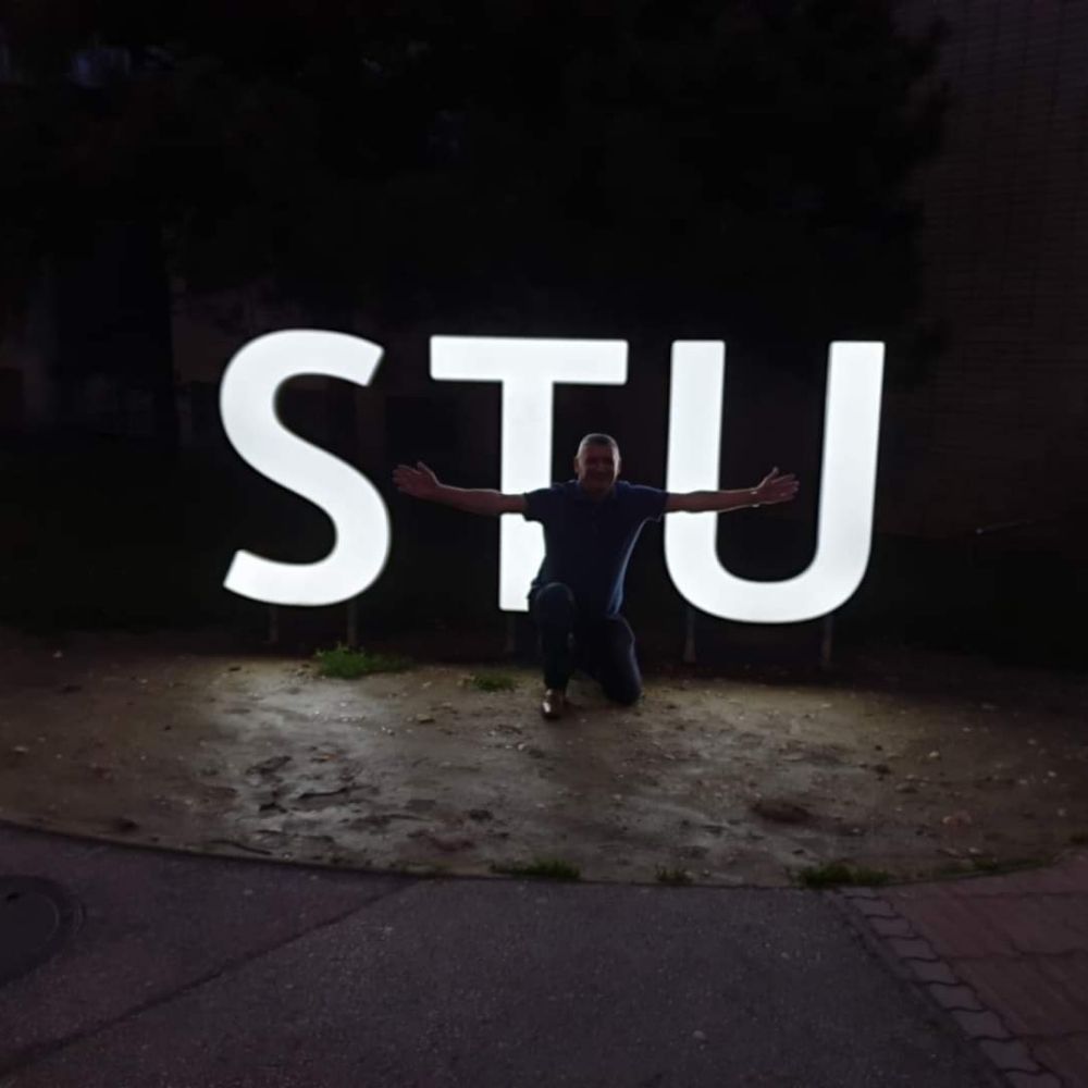 Stu