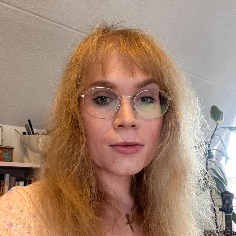 Thomasin is looking for a post-doc