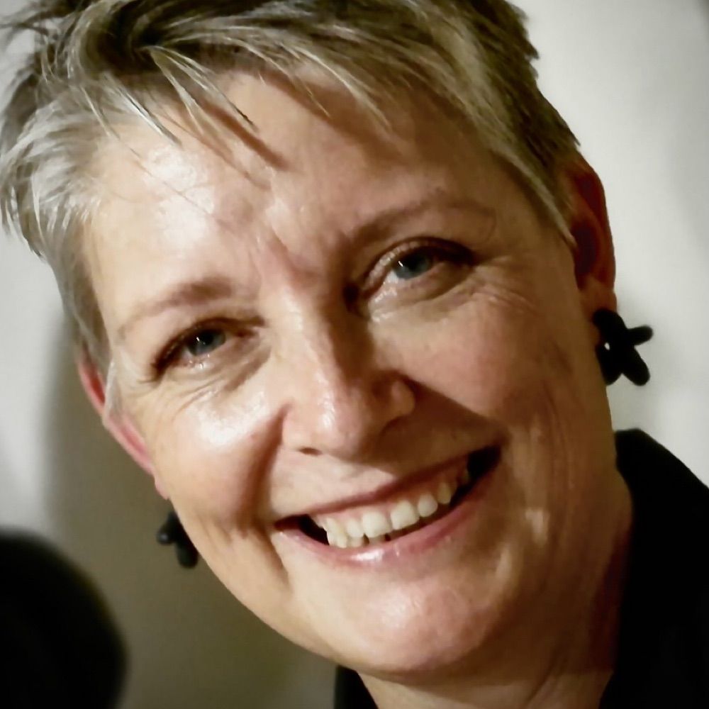 Estelle Rowe