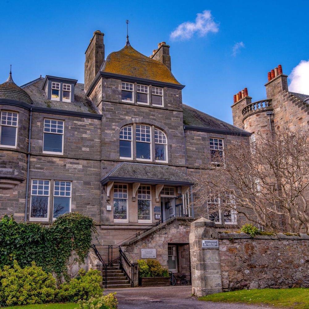 St Andrews School of English