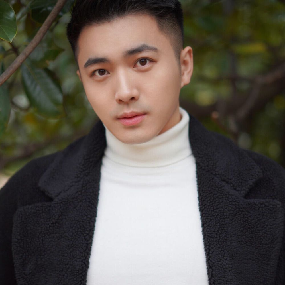Zhang
