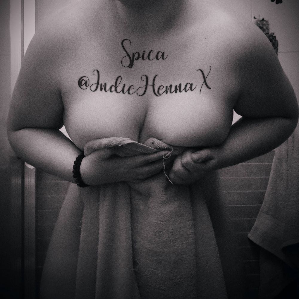 ✨ Spica @indieHennaX 👑 © 🎃 