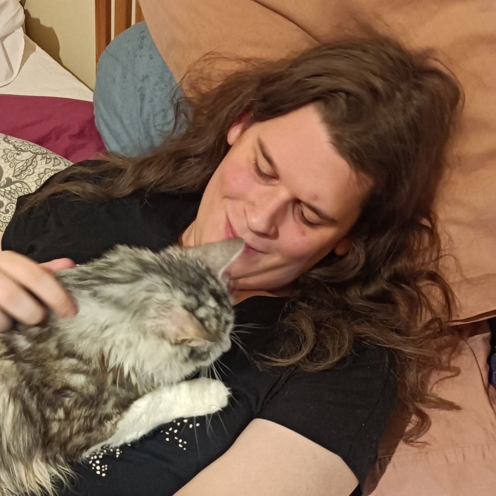ravenous pile of lexi