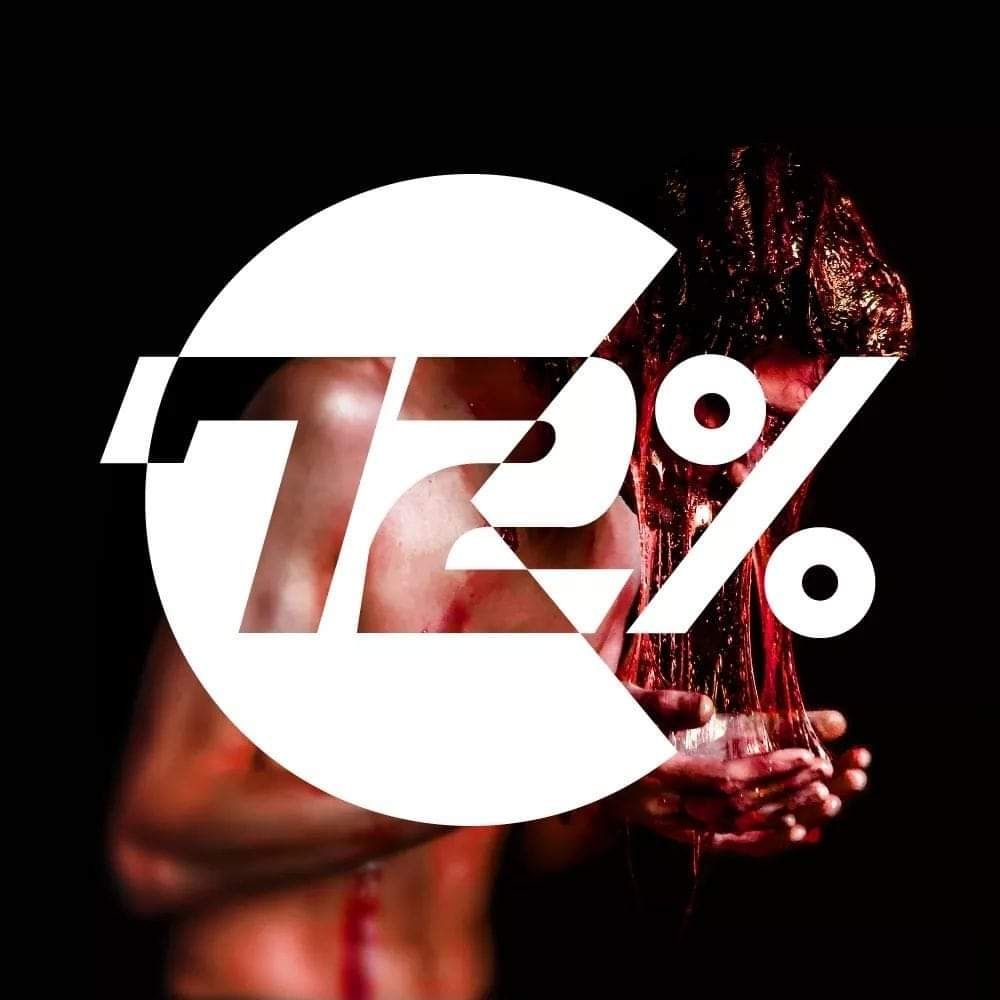 72%