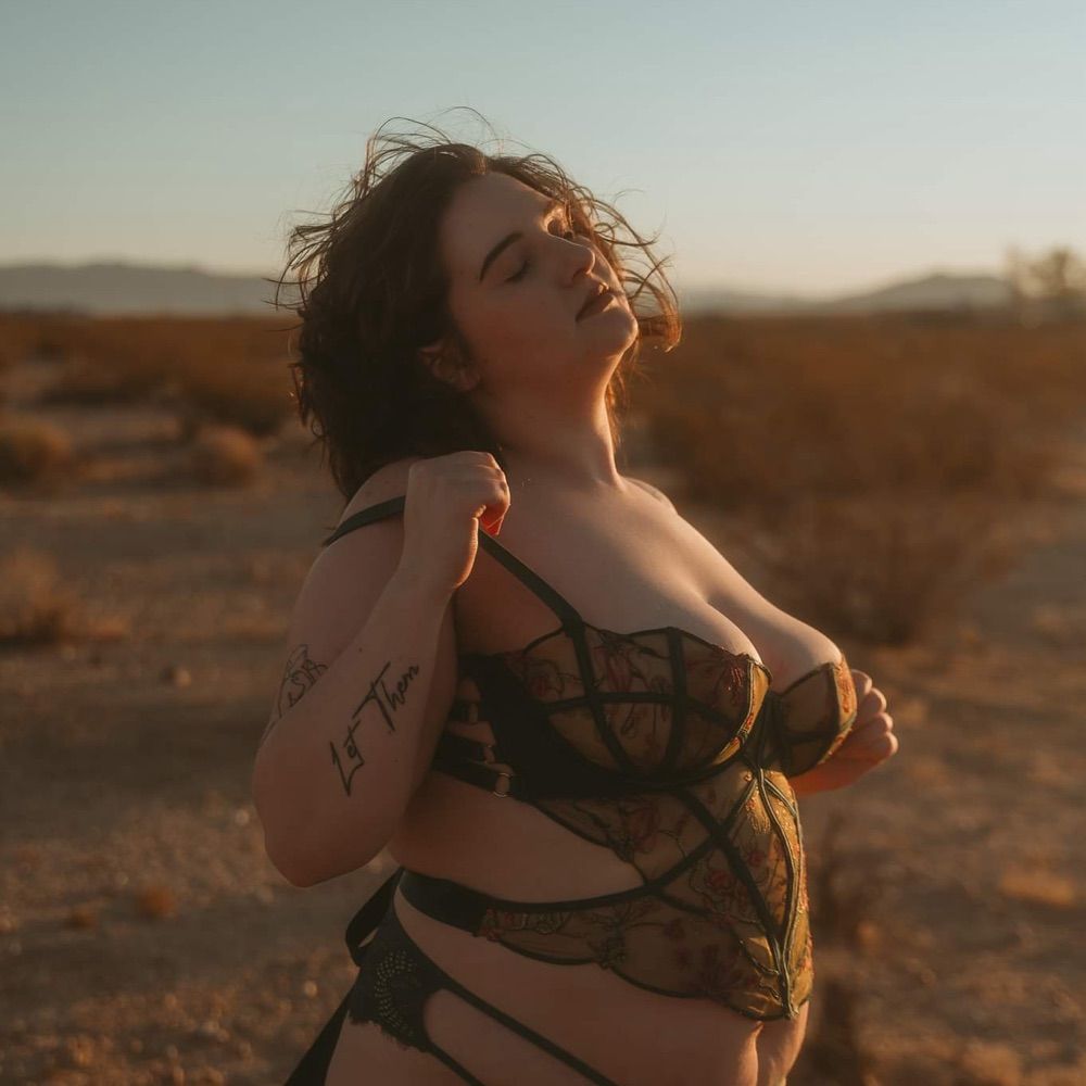 Hummingbird Studios Boudoir