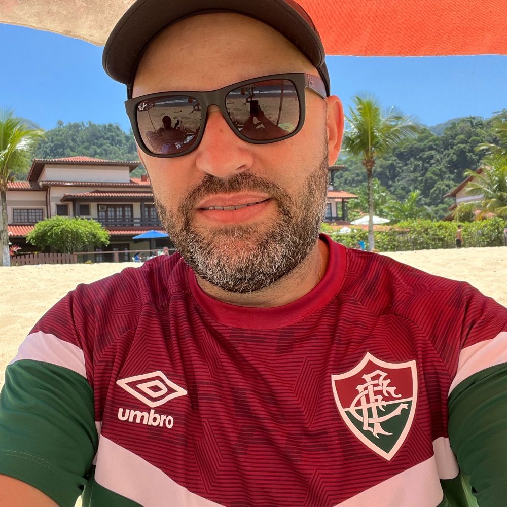 Tricolor
