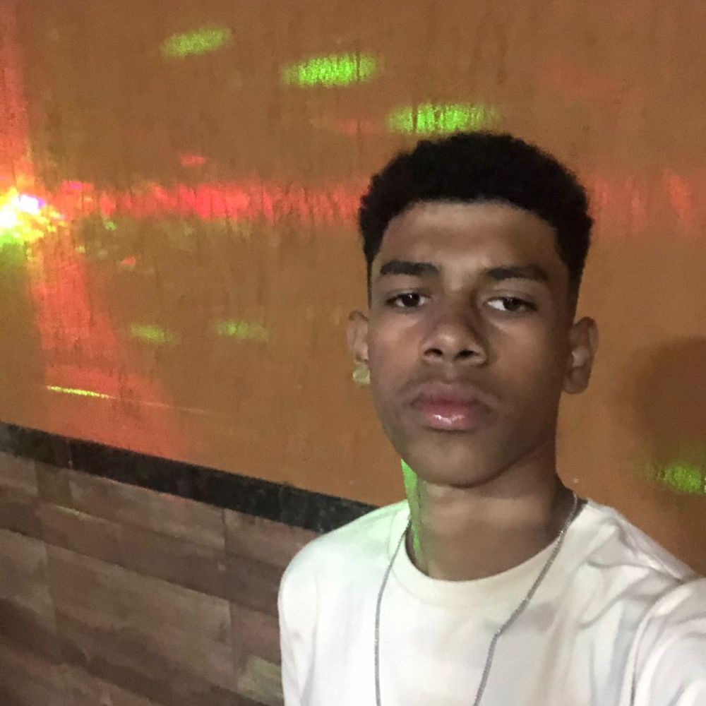 Adrian Lucas 