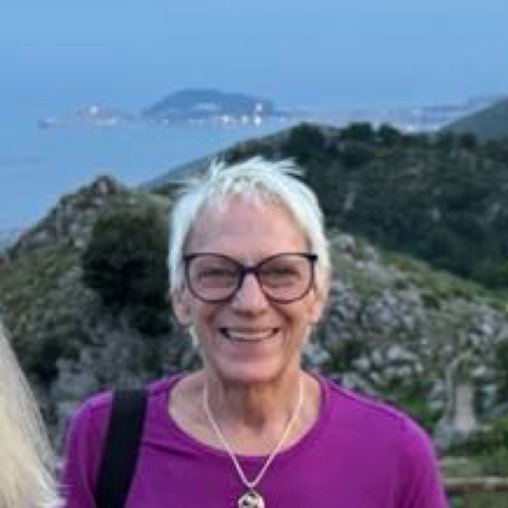 Maggie gold