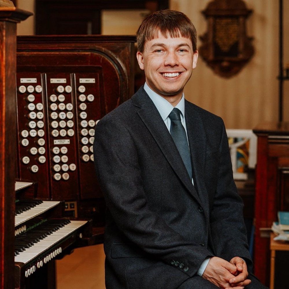 Alexander Binns