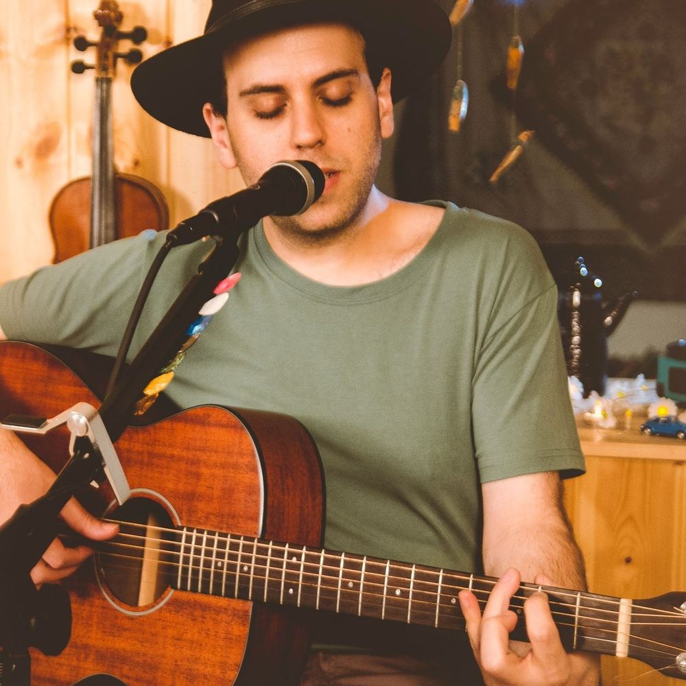 Omri Lahav