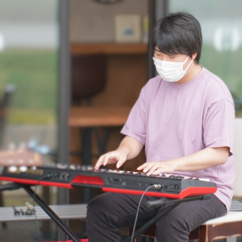 つかもともく