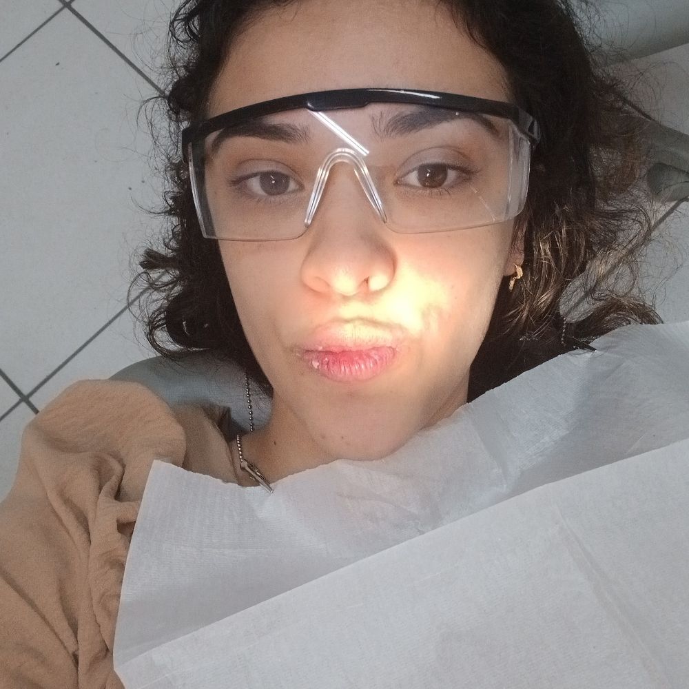 Janyzinha dentistah