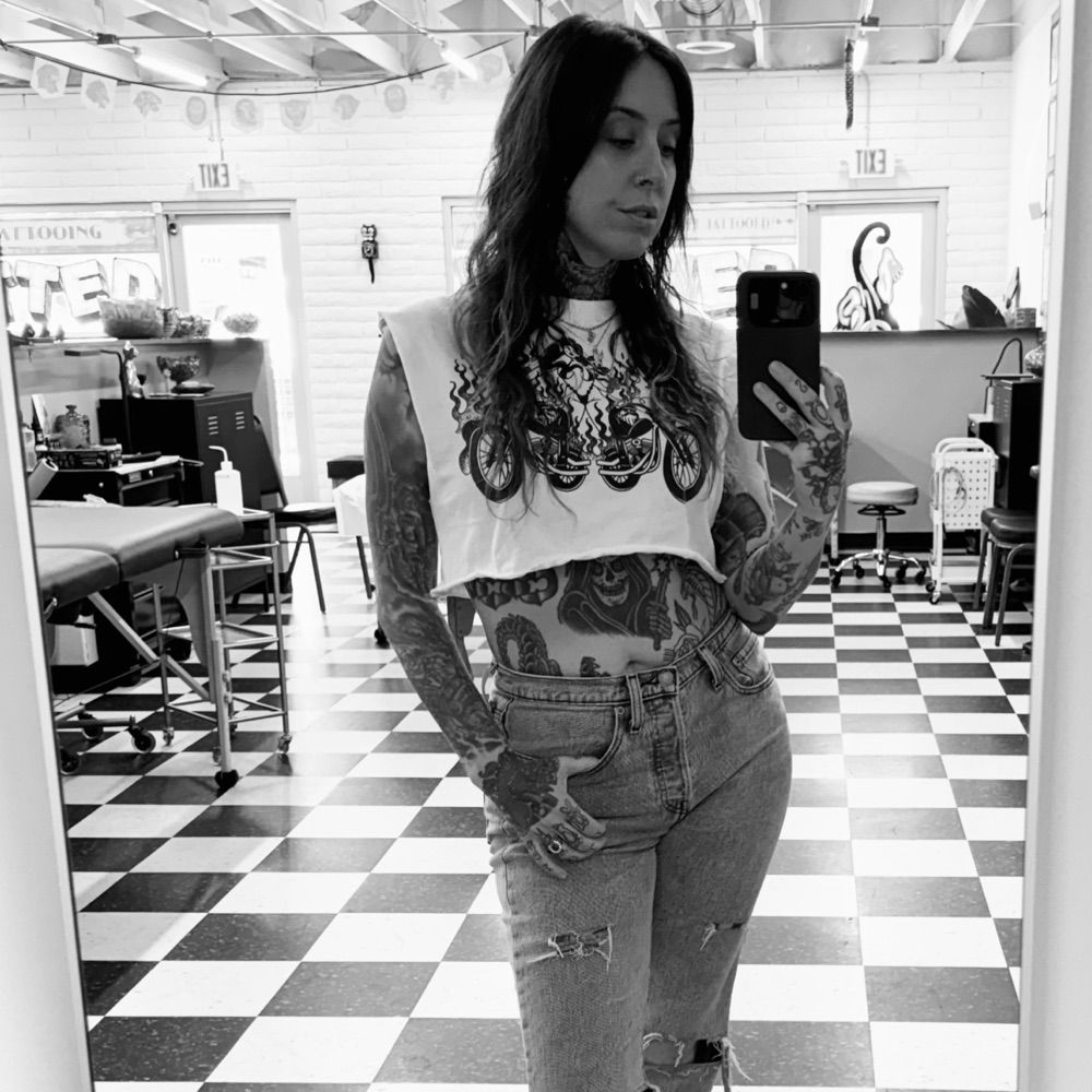 Lexy Mosh - Tattoo Artist