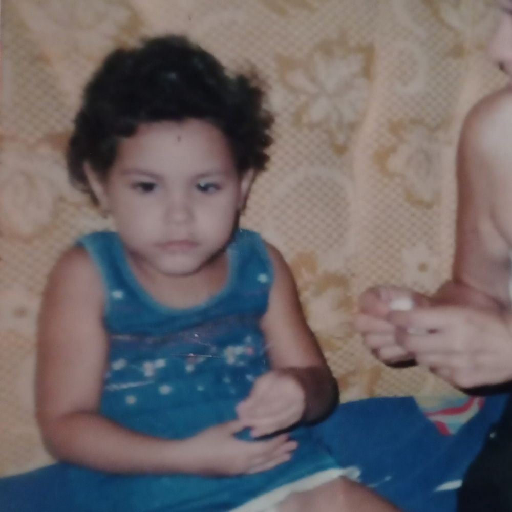 thais