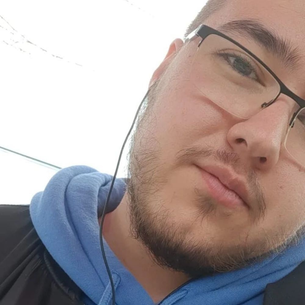 Álvaro 🪶
