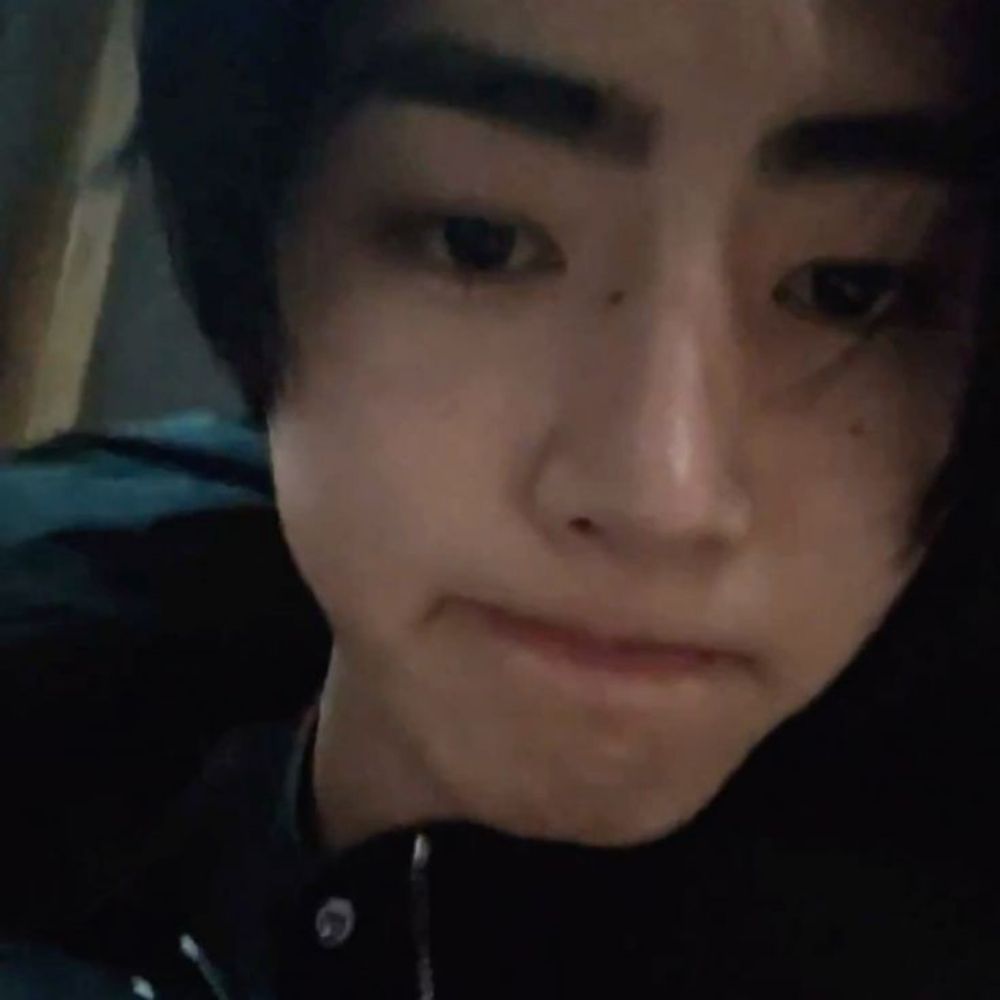 yulli awn VAI VER O SKZ!!