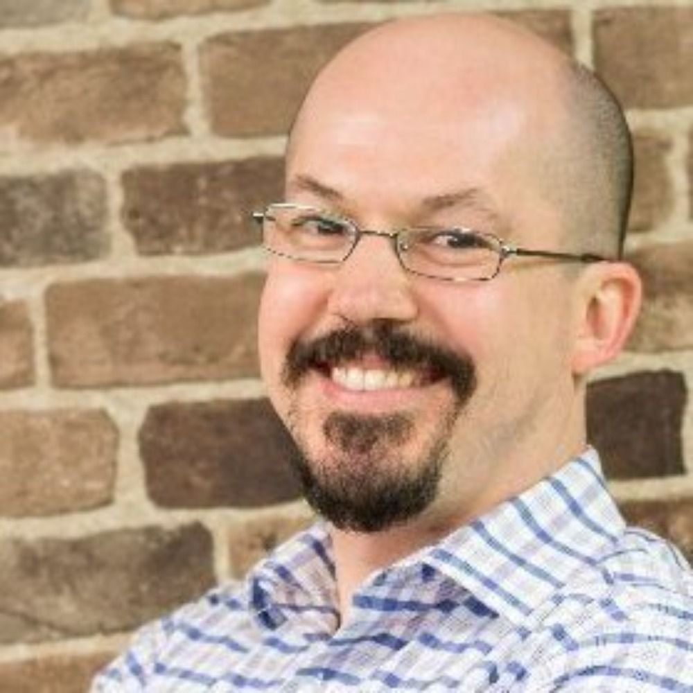 Robbie Ferguson 🤓 (Legit Bald Nerd)