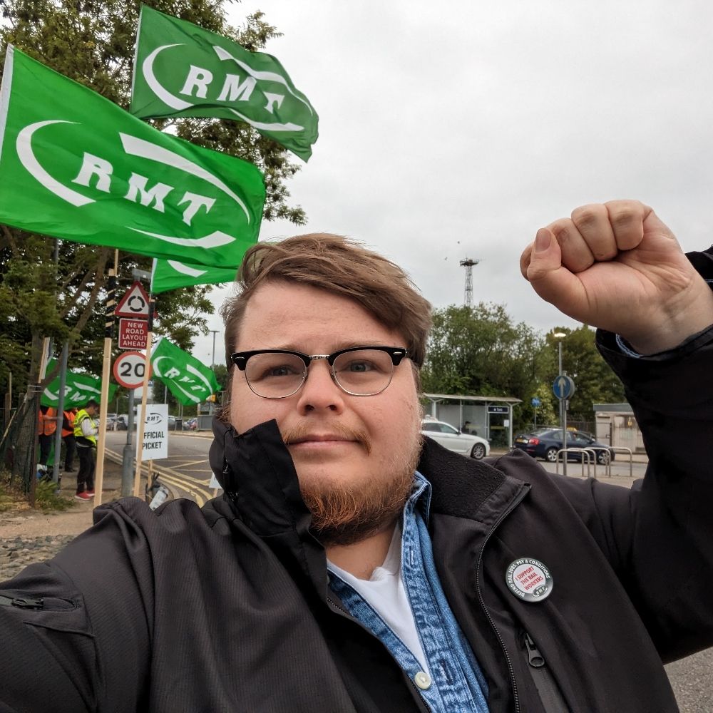 Cllr Thom Pizzey