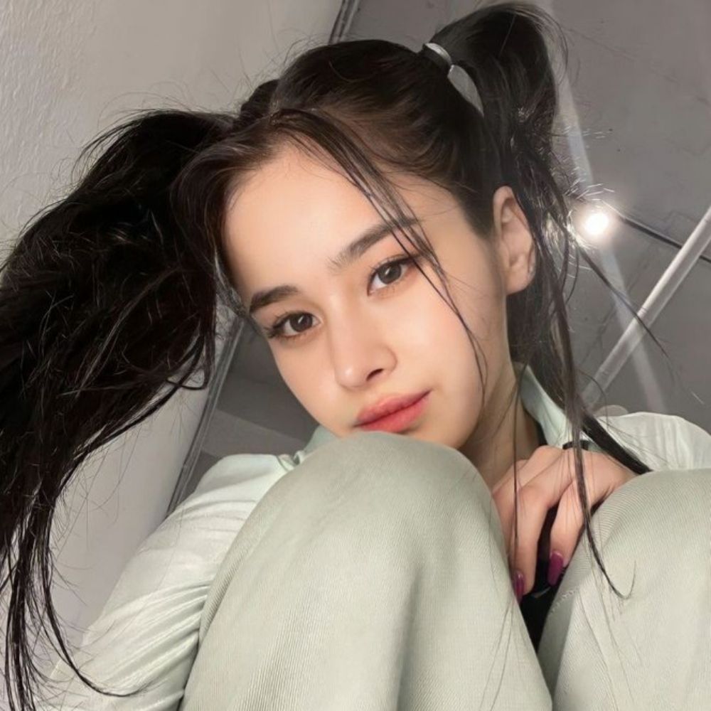 𝖽𝗈𝗌𝗂𝖾 ꕥ ɪɴ ᴍᴏᴏɴᴠᴀʟᴇ #jakira