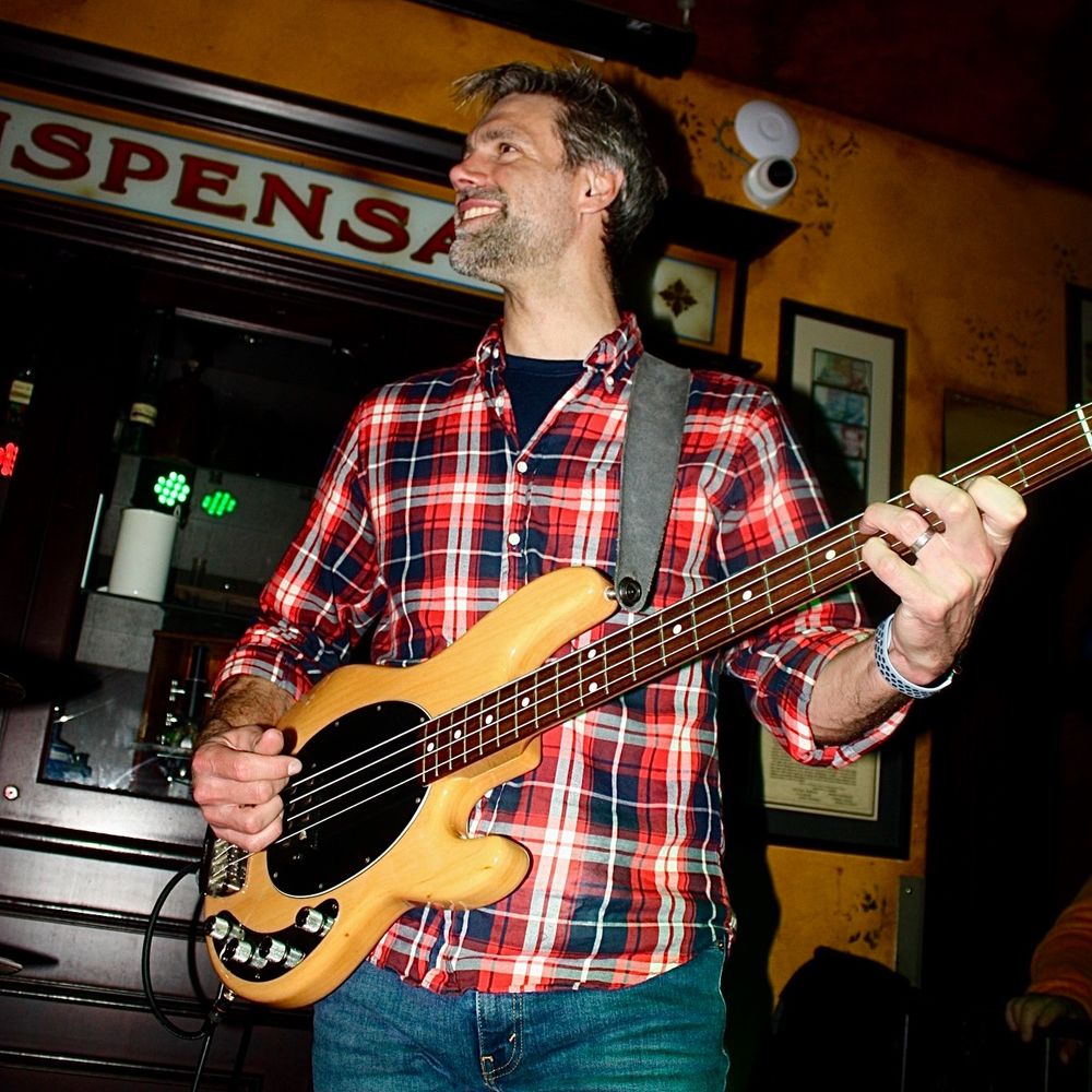 Dan Lyons