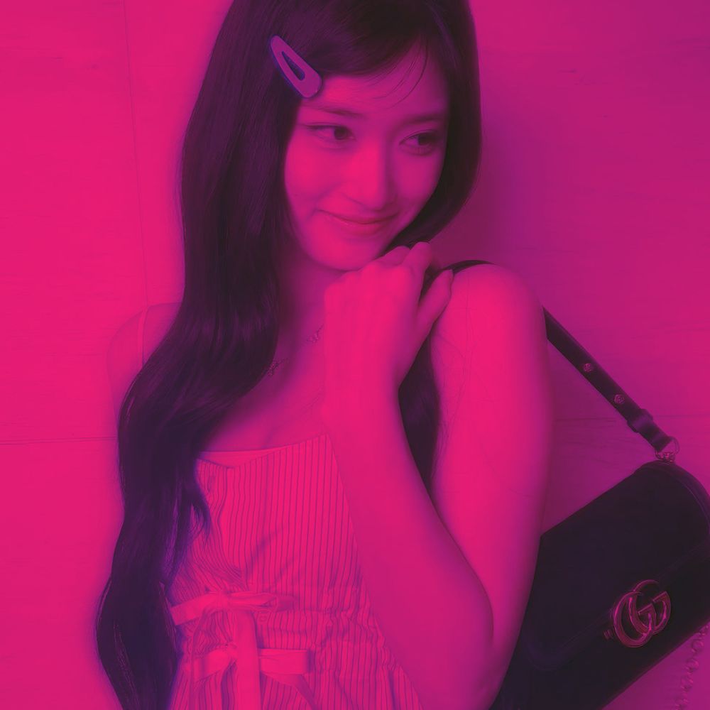 Luna🐰IVESECRET 8/25